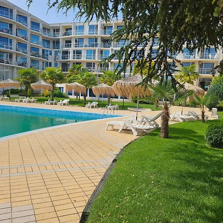 студио за в сарафово Apartmán *