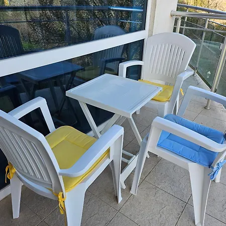 студио за в сарафово Burgaz